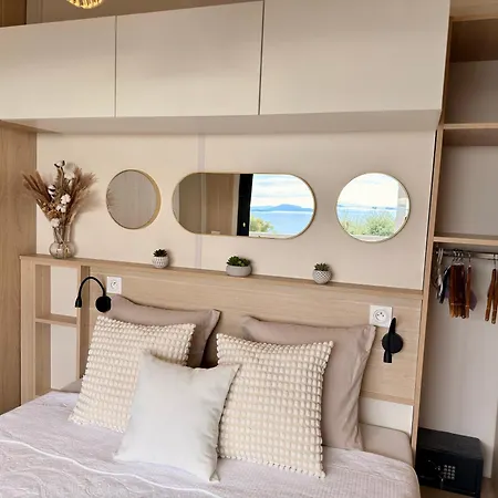 Mobile-home Magnifique Vue 4 Etoiles مكان تخييم Saint-Raphaël