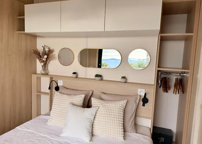 Mobile-home Magnifique Vue 4 Etoiles Kamp alanı Saint-Raphaël